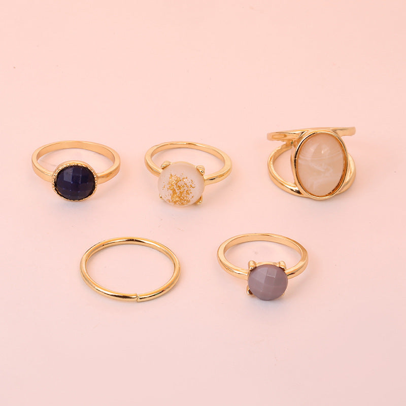 Temperament Gemstone Small Round Ring