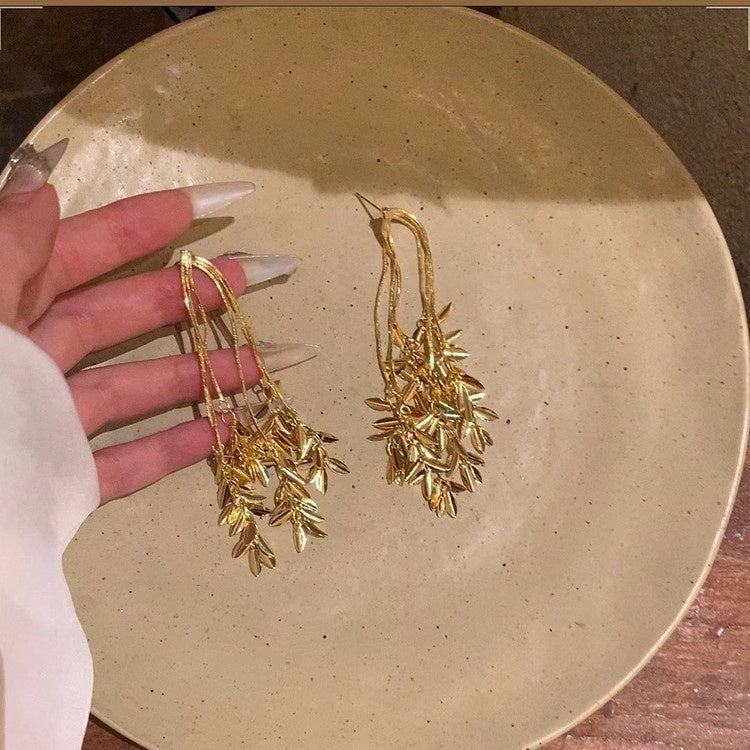 Gold Grandeur Tassel Female Stud Earrings