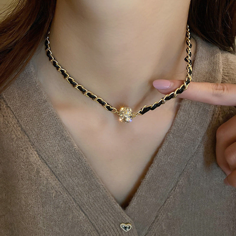 Leather Winding Chain Diamond Magnetic Necklace