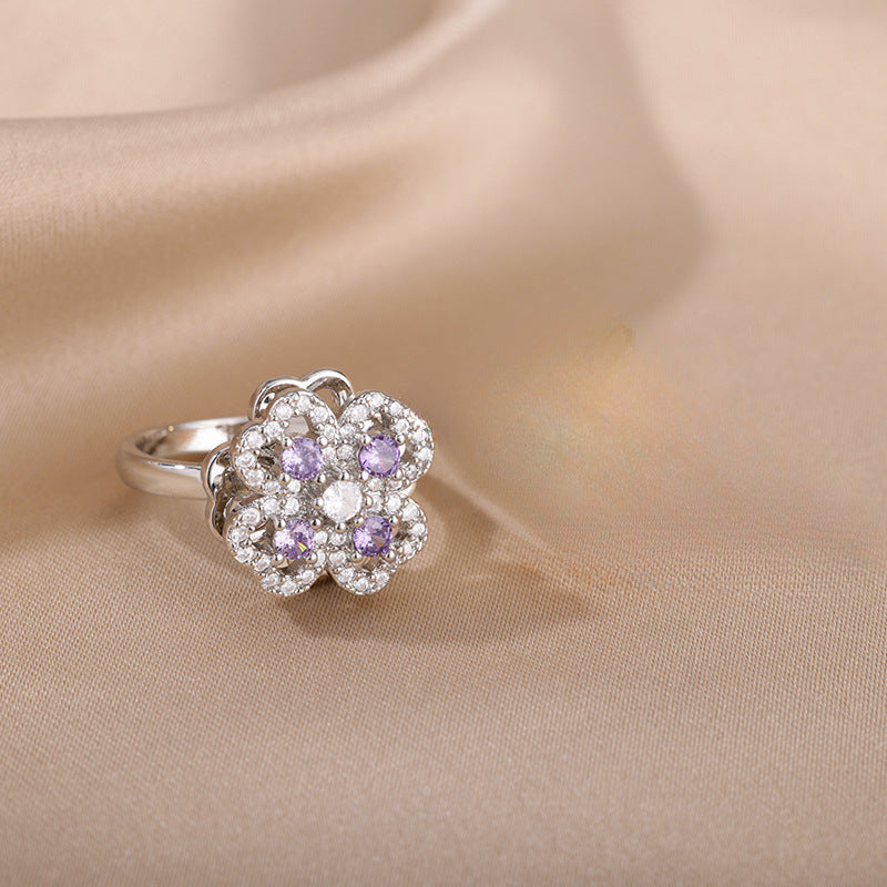 Index Finger Lady Ring